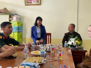 PHƯỜNG LONG BÌNH THĂM, CHÚC MỪNG CÁC CƠ SỞ PHẬT GIÁO NHÂN DỊP ĐẠI LỄ PHẬT ĐẢN NĂM 2026