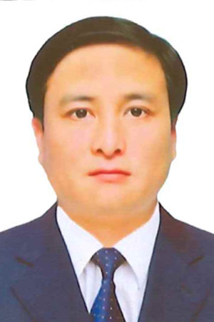 Hồ Sĩ Tiến