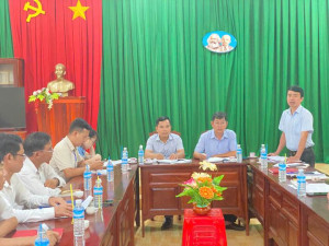 KHẢO SÁT TÌNH HÌNH PHÁT TRIỂN KINH TẾ - XÃ HỘI, AN NINH - QUỐC PHÒNG CÁC THÔN TRÊN ĐỊA BÀN XÃ LONG HÀ