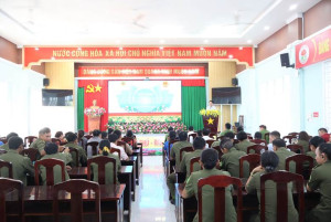 LONG HÀ: NGƯỜI CHẤP HÀNH XONG ÁN PHẠT TÙ ĐƯỢC TƯ VẤN PHÁP LUẬT, GIỚI THIỆU VIỆC LÀM VÀ VAY VỐN PHÁT TRIỂN KINH TẾ.