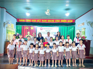 Hình 2