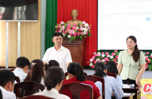 LONG HÀ: TẬP HUẤN NGHIỆP VỤ VỀ CÔNG TÁC GHI CÁC BIÊN BẢN PHỤC VỤ CÔNG TÁC BẦU CỬ