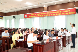 HĐND XÃ LONG HÀ QUYẾT TÂM THỰC HIỆN ĐỢT THI ĐUA ĐẶC BIỆT 500 NGÀY ĐÊM GẮN VỚI “6 RÕ VÀ 6 DÁM”.