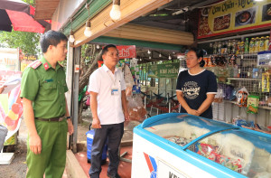 LONG HÀ: KIỂM TRA AN TOÀN THỰC PHẨM ĐẢM BẢO CHO KỲ THI TỐT NGHIỆP THPT 2026