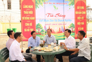 “Gắn kết- Chia sẻ- Đồng hành” từ mô hình trà sáng với nhân dân, doanh nghiệp ở Long Hà.