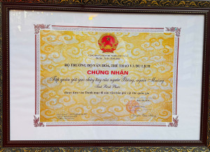 XÃ LONG HÀ VINH DỰ ĐÓN NHẬN CHỨNG NHẬN DI SẢN VĂN HÓA PHI VẬT THỂ QUỐC GIA “TẬP QUÁN GIÃ GẠO CHÀY TAY CỦA NGƯỜI X'TIÊNG, NGƯỜI MNÔNG”
