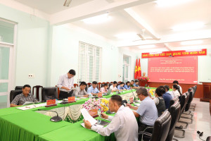 SỞ TƯ PHÁP KIỂM TRA CÁC NỘI DUNG LIÊN QUAN ĐẾN CÔNG TÁC ĐĂNG KÝ, QUẢN LÝ HỘ TỊCH TẠI XÃ LONG HÀ.