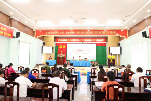 HĐND XÃ LONG HÀ TỔ CHỨC KỲ HỌP THỨ 3 XEM XÉT NHIỀU NỘI DUNG LIÊN QUAN ĐẾN PHÁT TRIỂN KT-XH 6 THÁNG CUỐI NĂM 2026