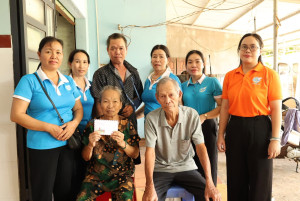 TẤM GƯƠNG CHI HỘI TRƯỞNG PHỤ NỮ TIÊU BIỂU, TẬN TÂM VỚI CÔNG TÁC HỘI VÀ PHONG TRÀO PHỤ NỮ