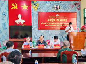 ĐẠI BIỂU HĐND XÃ LONG HÀ TIẾP XÚC CỬ TRI CÁC THÔN TRÊN ĐỊA BÀN XÃ.