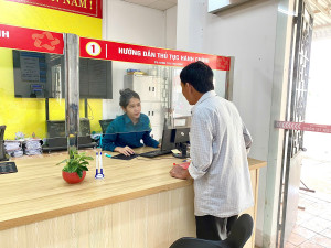 Phát huy vai trò xung kích, tình nguyện của tuổi trẻ và lực lượng vũ trang trong tham gia cải cách hành chính, chuyển đổi số