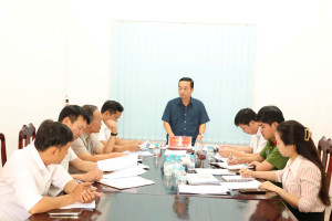 ỦY VIÊN UBND XÃ LONG HÀ CHO Ý KIẾN MỘT SỐ NHIỆM VỤ TRỌNG TÂM.
