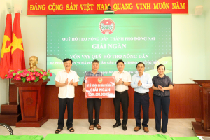 15 HỘI VIÊN NÔNG DÂN XÃ LONG HÀ ĐƯỢC TIẾP CẬN NGUỒN VỐN TỪ NGUỒN QUỸ HỖ TRỢ NÔNG DÂN.