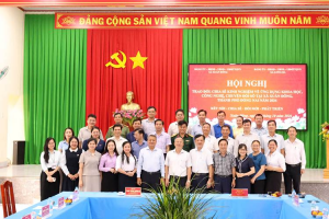 XÃ LONG HÀ HỌC TẬP KINH NGHIỆM VỀ KHOA HỌC CÔNG NGHỆ, ĐỔI MỚI SÁNG TẠO, CHUYỂN ĐỔI SỐ TẠI XÃ XUÂN ĐÔNG.