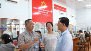 MẶT TRẬN THÀNH PHỐ GIÁM SÁT CHUYÊN ĐỀ VỀ CHUYỂN ĐỔI SỐ TẠI...