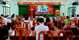 Điểm cầu Long Hưng: Hội nghị trực tuyến toàn quốc nghiên cứu, học tập, quán triệt và triển khai thực hiện một số nghị quyết, chỉ thị của Bộ Chính trị.