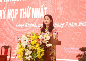 Chủ tịch HĐND phường phát biểu