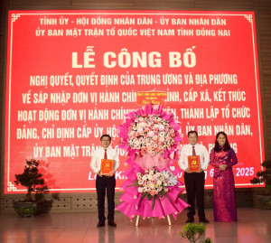 Lễ công bố quyết định thành lập Ban chấp hành Đảng bộ phường...