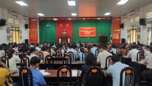 Lớp bồi dưỡng, tập huấn chính trị hè cho đội ngũ cán bộ quản lý, giáo viên và nhân viên ngành giáo dục