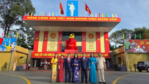 Đại biểu phường Long Khánh tham dự Đại hội đại biểu Đảng bộ tỉnh Đồng Nai lần thứ I