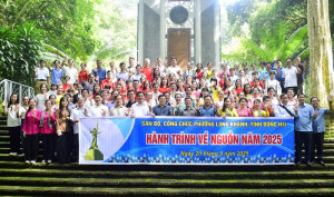 Đảng ủy phường Long Khánh tổ chức sinh hoạt chính trị - Hành trình về nguồn tại chiến khu Đ