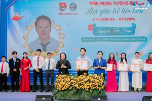 Nhà giáo trẻ tiêu biểu - Nguyễn Tấn Phúc - tích cực trong công tác Đoàn – Hội – Đội