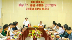 Đoàn kiểm tra, giám sát của Ban Thường trực Ủy ban MTTQ Việt Nam tỉnh Đồng Nai làm việc về công tác triển khai bầu cử tại phường Long Khánh