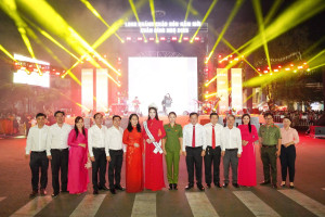 Chương trình chào đón Xuân Bính Ngọ năm 2026 phường Long Khánh, thu hút đông đảo người dân đến xem