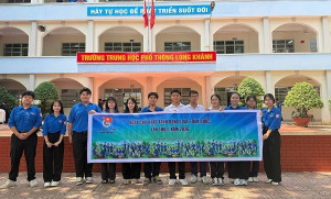 Đoàn phường Long Khánh hưởng ứng tổ chức ra quân đồng loạt Ngày Chủ nhật xanh toàn quốc, lần thứ I năm 2026