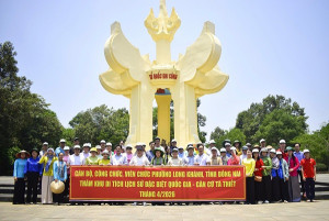 Phường Long Khánh về nguồn tại căn cứ Tà Thiết, xã Lộc Thành, tỉnh Đồng Nai