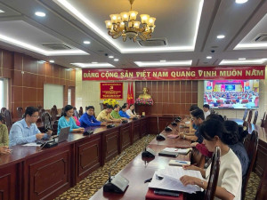 Hội nghị trực tuyến kết nối từ Thành phố về việc chuyển giao...