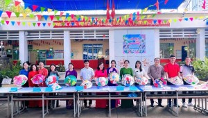 HỘI THI TRANG TRÍ NÓN LÁ CHÀO MỪNG NGÀY PHỤ NỮ VIỆT NAM 20/10