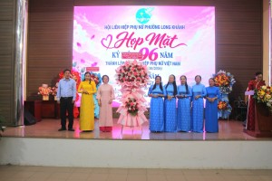 HỘI LIÊN HIỆP PHỤ NỮ PHƯỜNG LONG KHÁNH HỌP MẶT KỶ NIỆM NGÀY PHỤ NỮ VIỆT NAM 20/10
