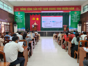 Xã Long Thành tổ chức phổ cập chữ kí số cho người dân