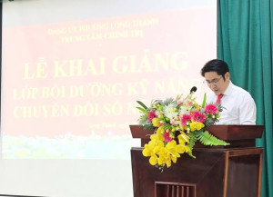 Tổ chức Lễ khai giảng lớp bồi dưỡng kỹ năng chuyển đổi số năm 2026