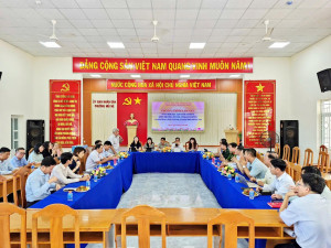 Đoàn công tác Ủy ban nhân dân phường Long Thành, thành phố Đồng Nai đã đến thăm và làm việc với Ủy ban nhân dân phường Mũi Né, tỉnh Lâm Đồng