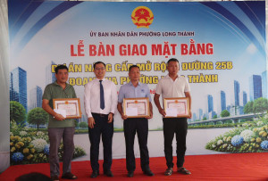 Phường Long Thành tổ chức Lễ bàn giao 100% mặt bằng dự án...