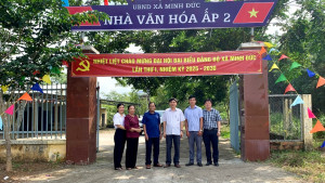 ĐẢNG ỦY XÃ MINH ĐỨC KIỂM TRA CÔNG TÁC TUYÊN TRUYỀN PHỤC VỤ ĐẠI HỘI ĐẢNG BỘ XÃ