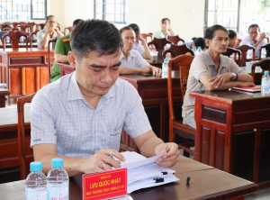 ✦ XÃ MINH ĐỨC TỔ CHỨC HỘI NGHỊ BÁO CÁO VIÊN THƯỜNG KỲ THÁNG 11 NĂM 2025