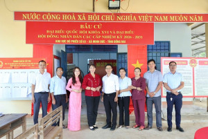 Ban Tuyên giáo và Dân vận Tỉnh ủy khảo sát công tác tuyên truyền bầu cử tại xã Minh Đức.