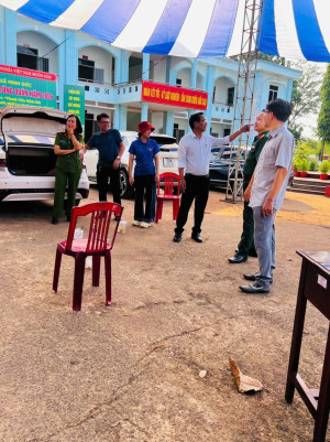 PHÓ CHỦ TỊCH UBND XÃ MINH ĐỨC KIỂM TRA CÔNG TÁC CHUẨN BỊ HỘI TRẠI TÒNG QUÂN NĂM 2026