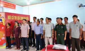 XÃ MINH ĐỨC TỔ CHỨC DIỄN TẬP VẬN HÀNH MẪU QUY TRÌNH BỎ PHIẾU BẦU CỬ