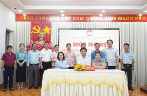 📝🌸📝 MẶT TRẬN TỔ QUỐC VIỆT NAM XÃ VÀ ĐOÀN THANH NIÊN XÃ MINH ĐỨC THAM DỰ HỘI NGHỊ KÝ KẾT GIAO ƯỚC THI ĐUA CỤM THI ĐUA SỐ 07 📝🌸📝