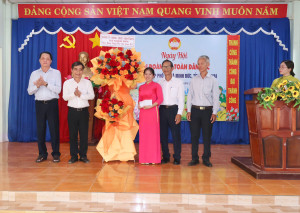 SÔI NỔI NGÀY HỘI ĐẠI ĐOÀN KẾT TOÀN DÂN TỘC TẠI ẤP PHỐ LỐ, XÃ MINH ĐỨC