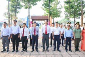 ✪✪✪ XÃ MINH ĐỨC TỔ CHỨC LỄ VIẾNG NHÀ BIA TƯỞNG NIỆM  ✿✿✿ NHÂN DỊP TẾT CỔ TRUYỀN CỦA DÂN TỘC ✿✿✿ ✪✪✪