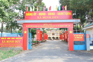 MINH ĐỨC CỜ HOA RỰC RỠ TRÊN CÁC TUYẾN ĐƯỜNG CHÀO MỪNG NGÀY HỘI LỚN CỦA TOÀN DÂN