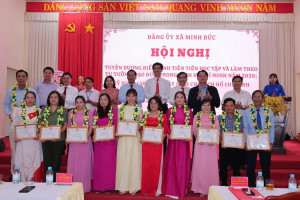 ĐẢNG BỘ VÀ NHÂN DÂN XÃ MINH ĐỨC SÔI NỔI THI ĐUA LẬP NHIỀU THÀNH TÍCH Ý NGHĨA CHÀO MỪNG THÀNH LẬP THÀNH PHỐ ĐỒNG NAI VÀ KỶ NIỆM 136 NĂM NGÀY SINH CHỦ TỊCH HỒ CHÍ MINH (19/5/1890 – 19/5/2026)