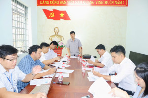 THƯỜNG TRỰC HĐND XÃ MINH ĐỨC HỌP THÔNG QUA CHƯƠNG TRÌNH LÀM VIỆC NĂM 2026 VÀ CÁC BAN HĐND XÃ; CHO Ý KIẾN MỘT SỐ NỘI DUNG LIÊN QUAN ĐẾN HOẠT ĐỘNG HĐND.