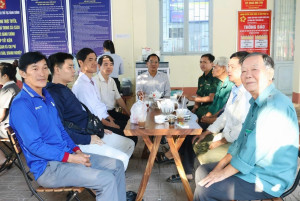 CÀ PHÊ SÁNG VỚI NHÂN DÂN” – LẮNG NGHE DÂN, GẦN DÂN, VÌ DÂN PHỤC VỤ