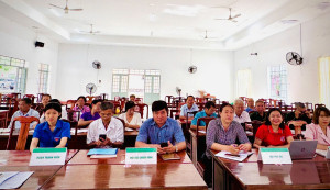 Quang cảnh phiên họp giao ban tại điểm giao dịch Minh Hưng